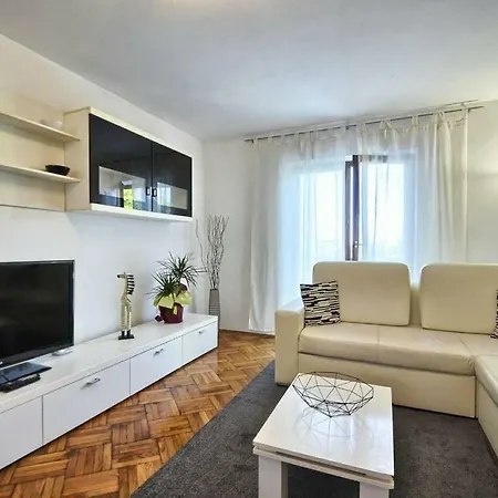 Apartament The Big Smile